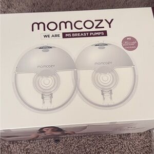 Momcozy M5 Breast Pumps